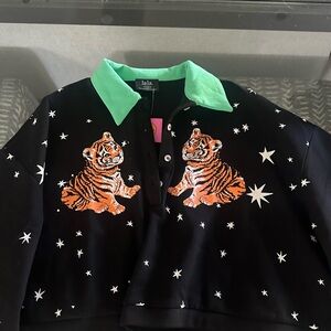 Black Cropped Sweater with Tiger Embroidery